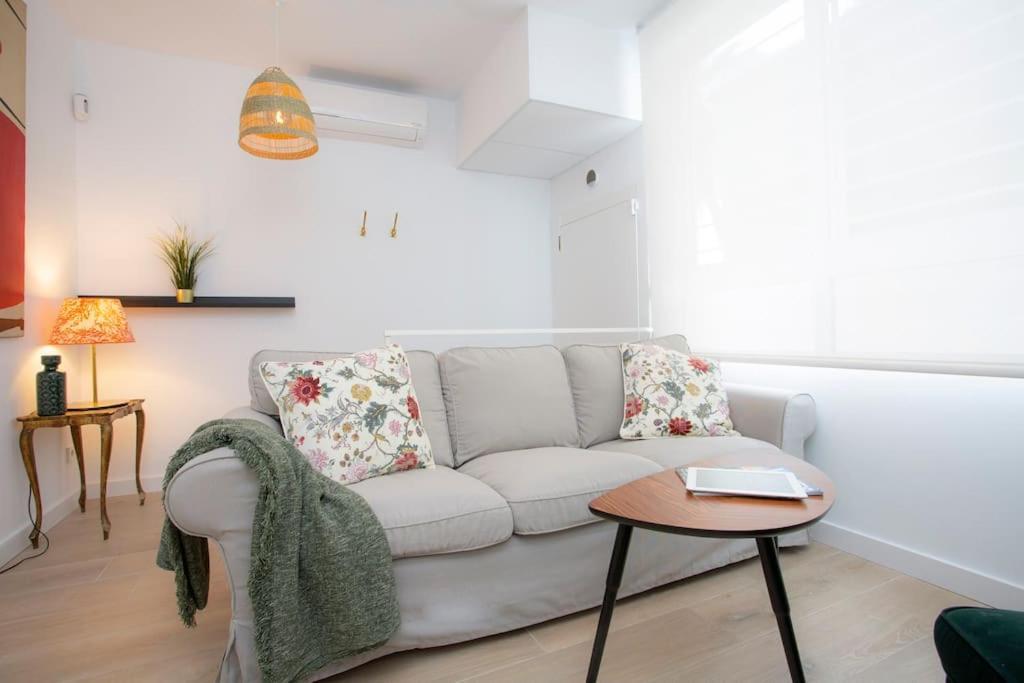 Elegante Apartamento Cerca De La Playa Leilighet Valencia Eksteriør bilde