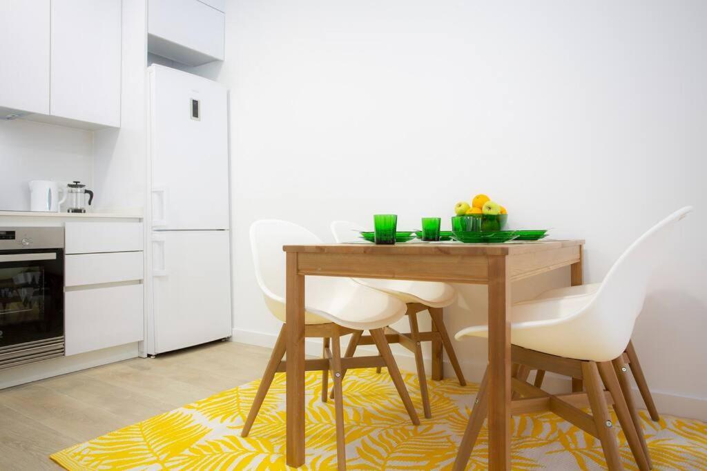 Elegante Apartamento Cerca De La Playa Leilighet Valencia Eksteriør bilde