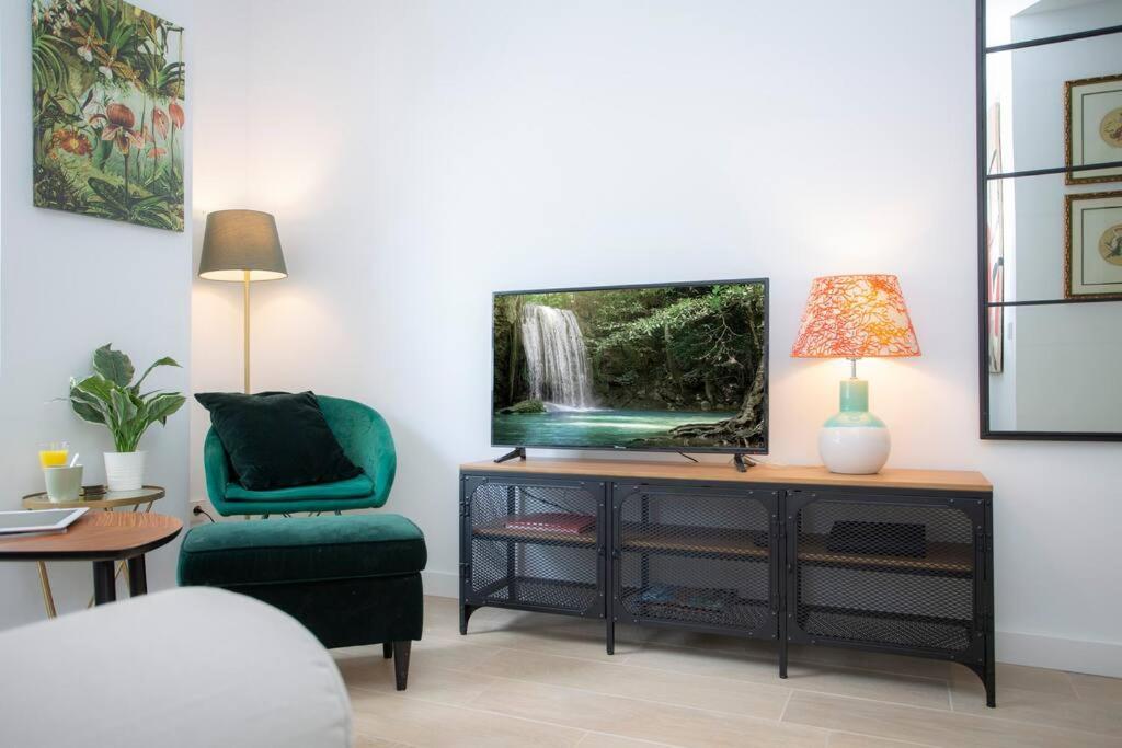 Elegante Apartamento Cerca De La Playa Leilighet Valencia Eksteriør bilde